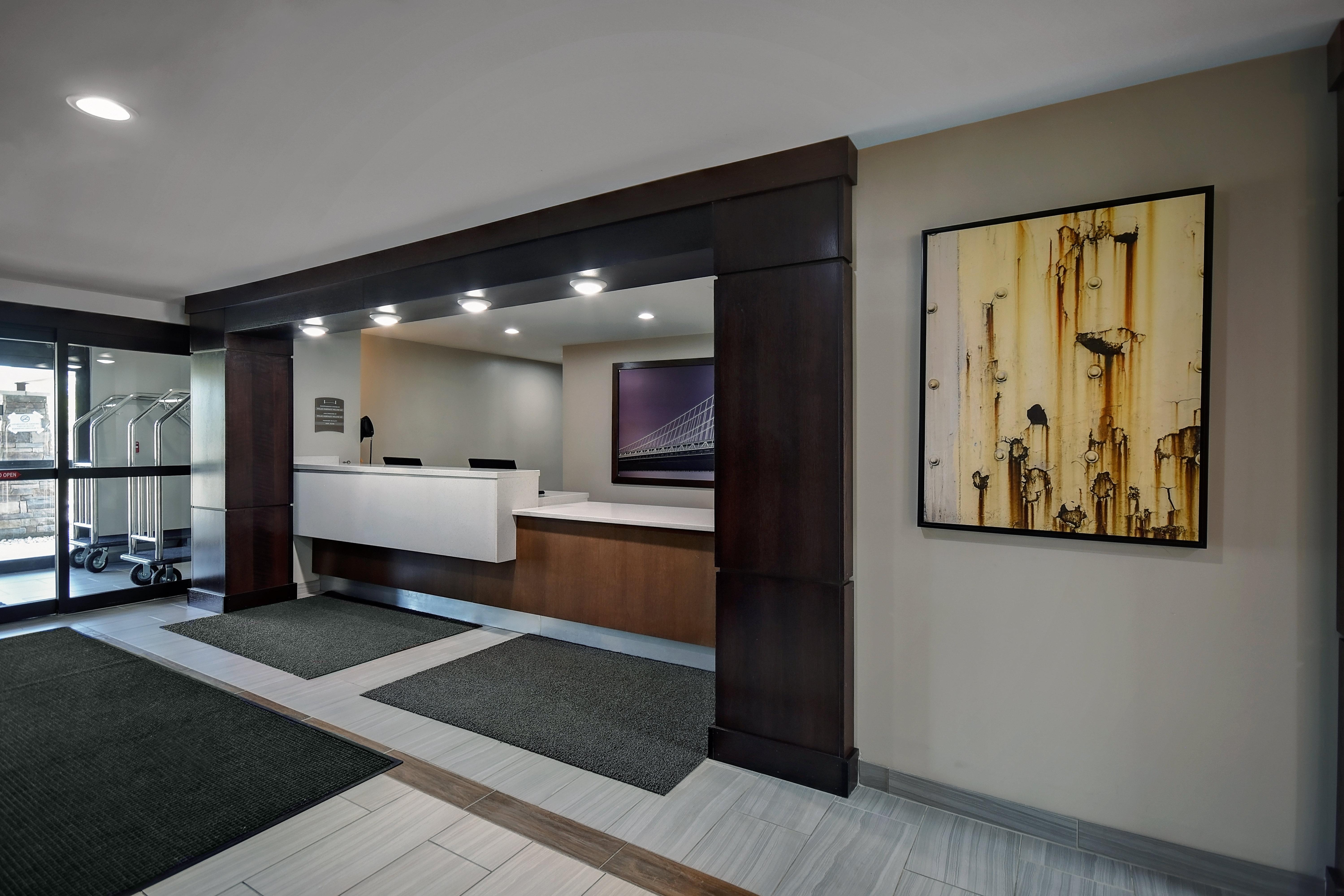 Staybridge Suites - Holland By Ihg Exterior photo